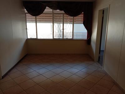 Apartment / Flat For Sale in Arcadia, Pretoria